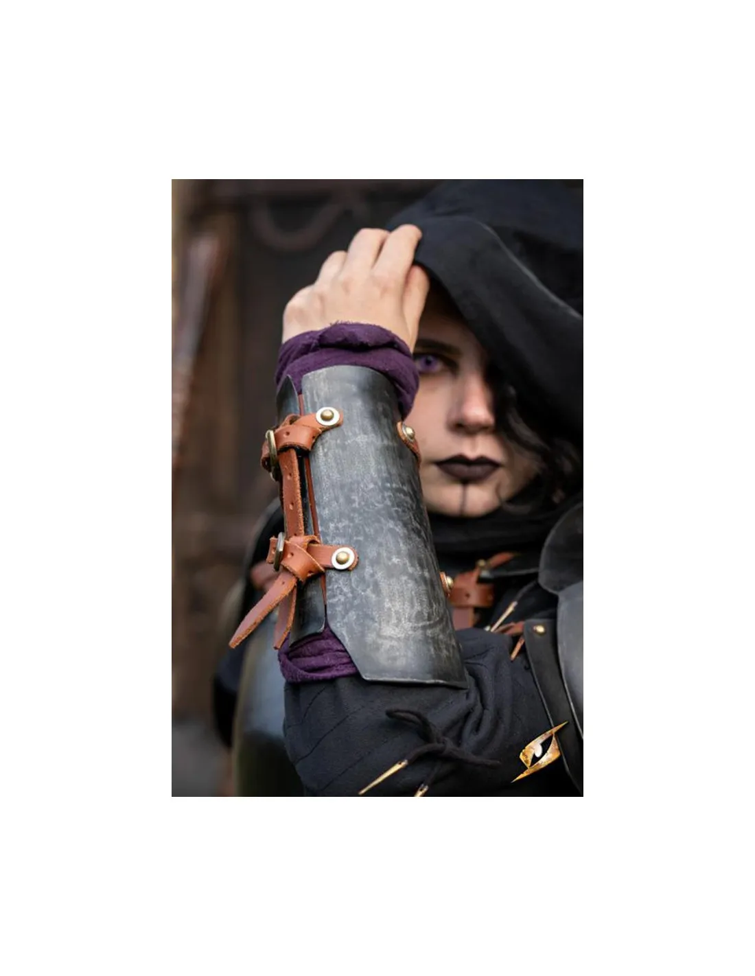 Renegade Adventurer Brassards, Epic Dark Finish - Boutique Swords